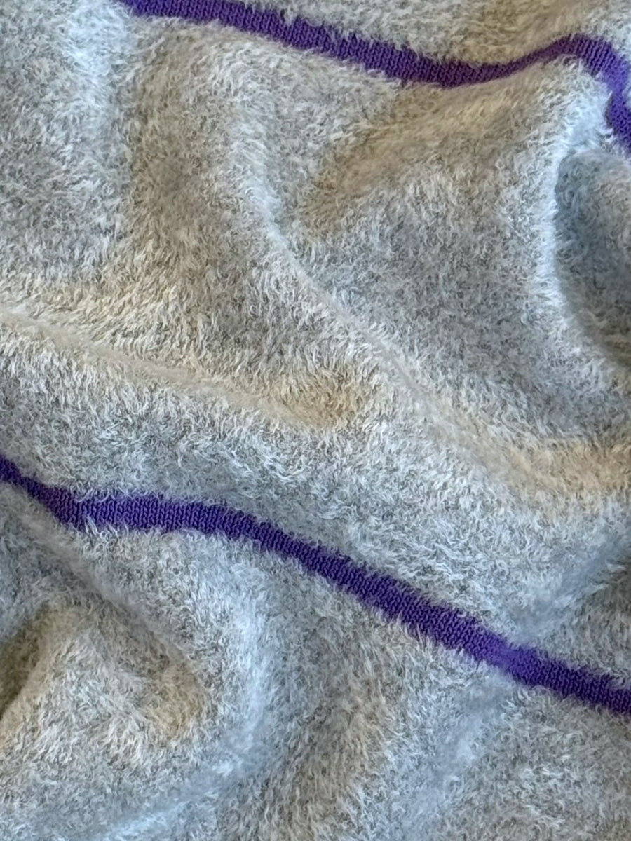 WHYTO.  Wide Border Knit