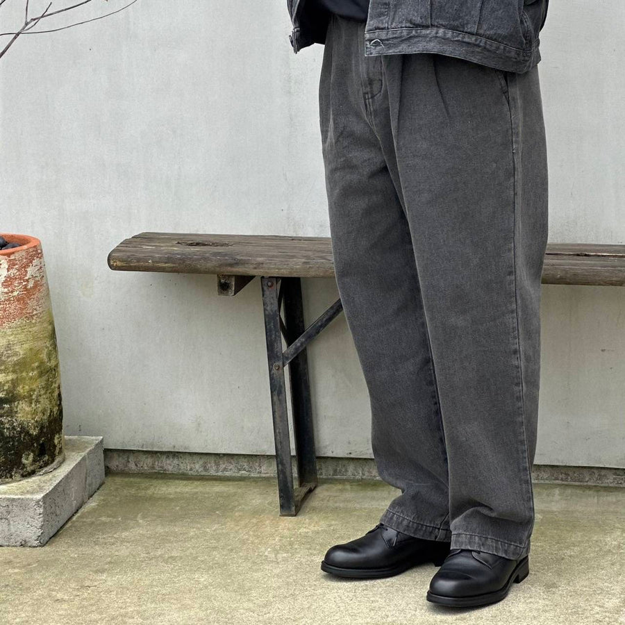 Audience  10oz Denim 2Tuck Easy Wide Pants